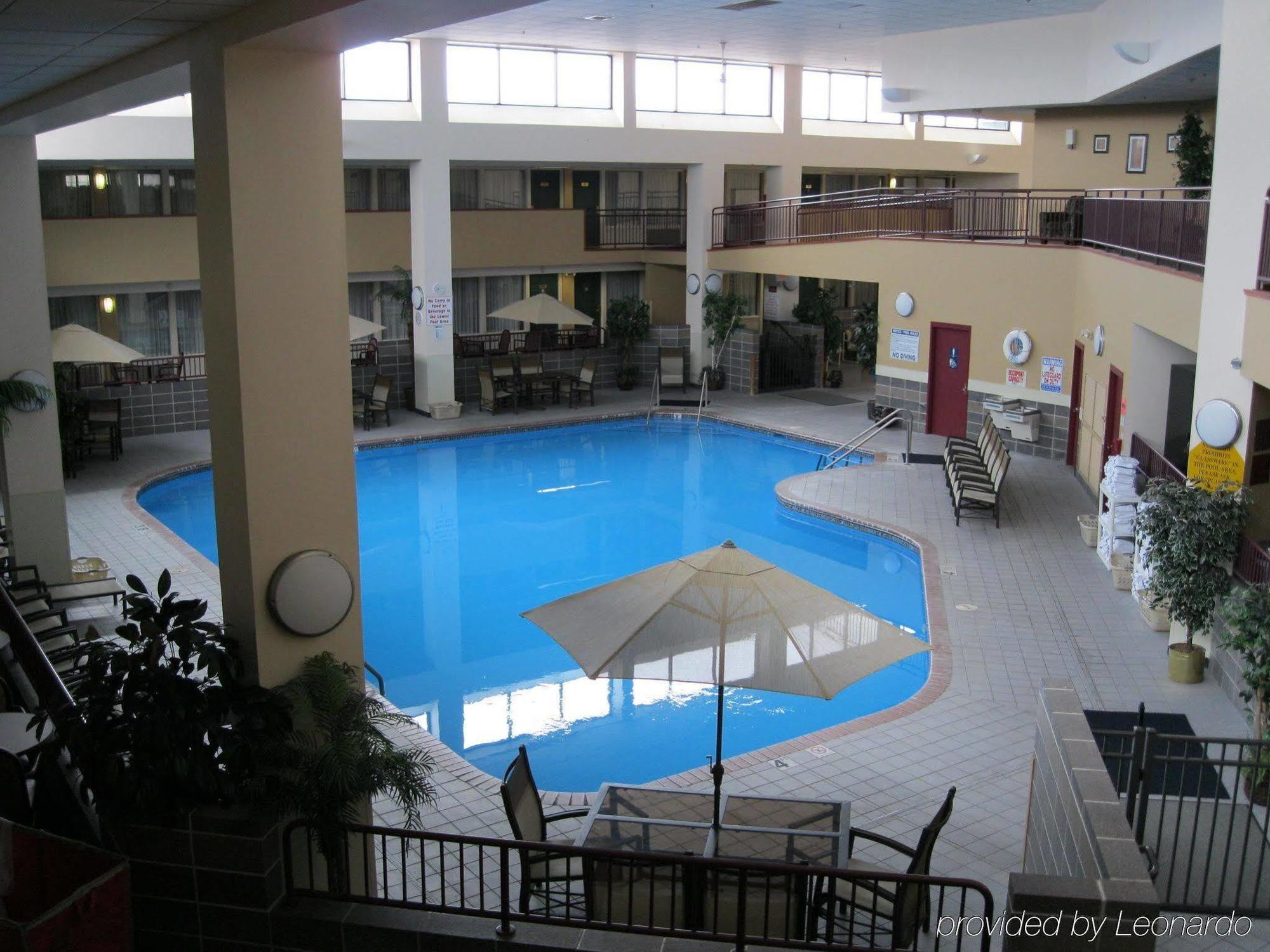 Plaza Hotel & Suites - Eau Claire Exterior foto